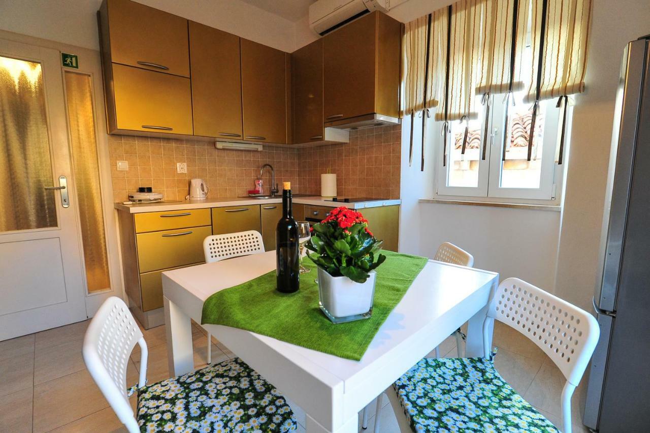 Apartment Punat كورتْشولا المظهر الخارجي الصورة